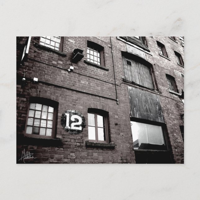 Zwölf [Postkarte] B&W Postkarte (Vorderseite)