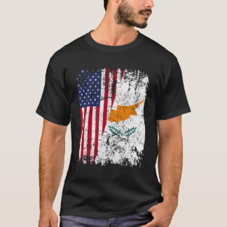 Zyprerwurzeln Halbe amerikanische Flagge - Flagge  T-Shirt