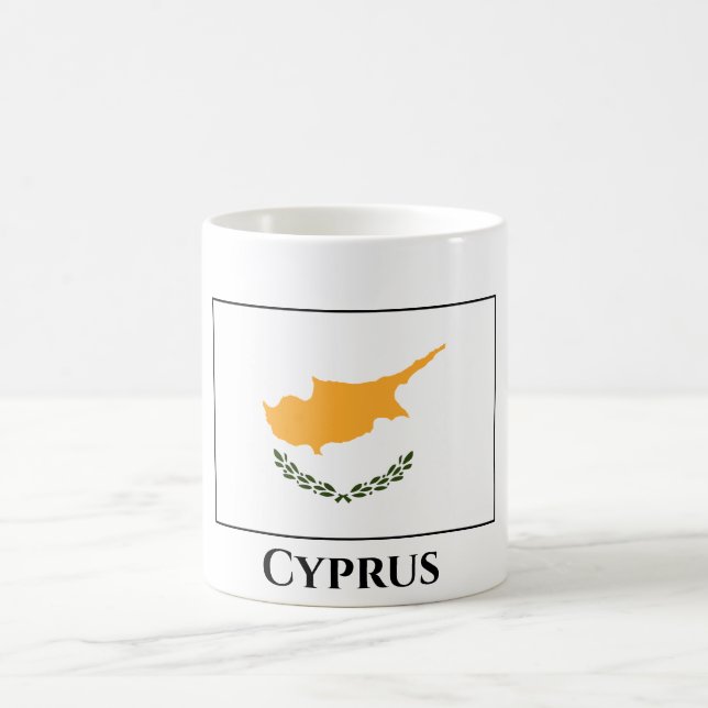zyprische Flagge Kaffeetasse (Mittel)